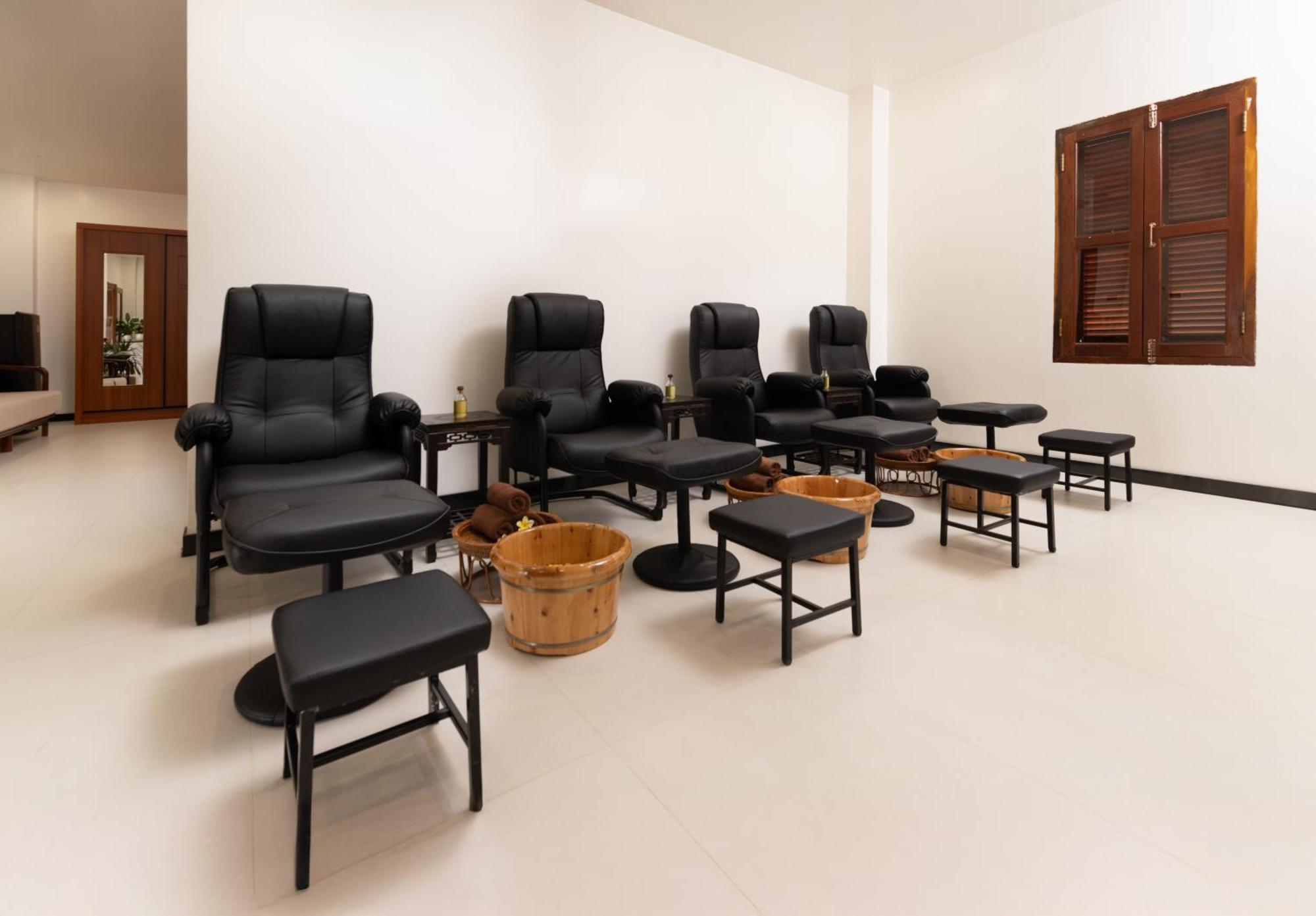 Choasis Hotel-Λουάνγκ Πραμπάνγκ Εξωτερικό φωτογραφία